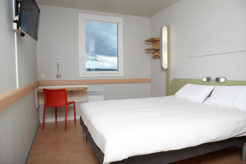 Ibis Budget Pontarlier Quarto foto